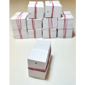   Etichetă de hârtie de 30*40 mm neimprimată cu o gaură mică