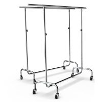 Stenderde umerașe pentru haine,